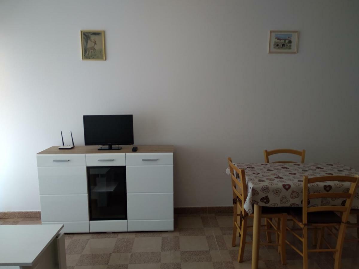 Apartments Palit 拉布 外观 照片