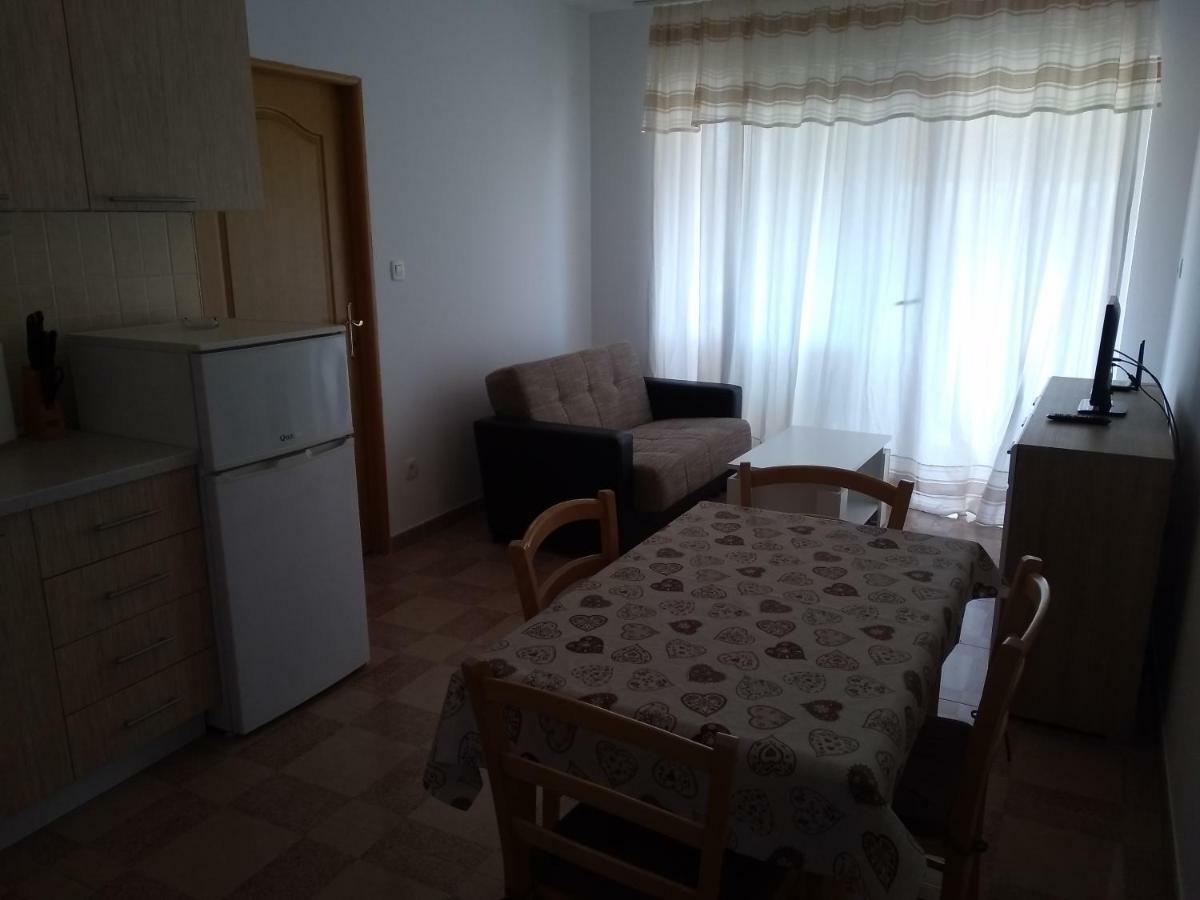 Apartments Palit 拉布 外观 照片